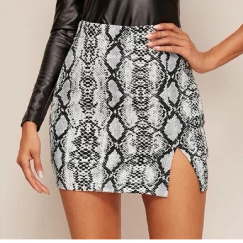 Snake Skin Mini Skirt Cut Out Side Slit Large Cute Sexy Dress Animal Print